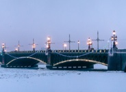 Подсветка Троицкого моста в Санкт-Петербурге становится частично светодиодной