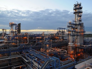 «Газпром нефть» приобрела мобильную экологическую лабораторию для Омской области