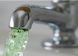 Из кранов в квартирах Ижевска может потечь зеленая вода
