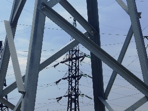 Отключение в Крыму двух ЛЭП лишило электричества 96 тысяч человек в Евпатории и Сакском районе
