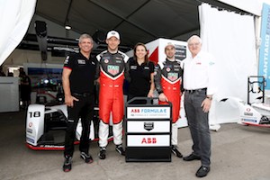 ABB и Porsche объединяют усилия для развития электротранспорта и зарядных систем