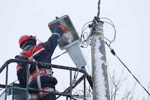 Компания «Россети Северо-Запад» смонтировала в Вологодской области 2,3 тысячи светильников в рамках губернаторской программы