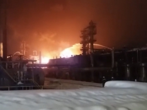 Возбуждено уголовное дело по факту пожара на нефтехимическом заводе в Уфе
