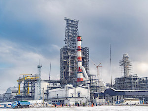 Комплекс замедленного коксования позволит Омскому НПЗ увеличить глубину переработки нефти почти до 100%