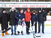 Чемпионы мира по хоккею наградили сборную Белоярской АЭС