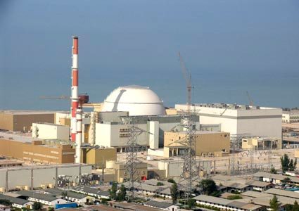 Россия и Иран ведут диалог о возможности продолжения сотрудничества по Бушерской АЭС