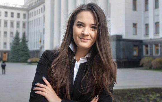 Заместителем  главы министерства энергетики и угольной промышленности Украины стала 27-летняя девушка