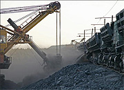 «Кузбассразрезуголь» в 2018 году увеличит объем добычи угля до 47,6 млн тонн