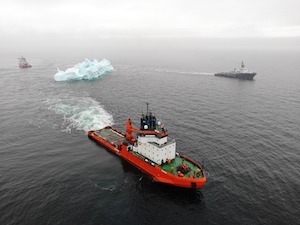 «Газпром недра» запатентовал способ безопасной транспортировки крупных айсбергов