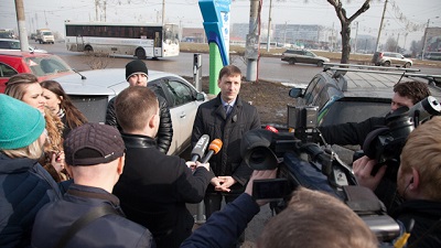 В Красноярске открыли две новые бесплатные зарядные станции для электромобилей