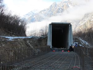 На Верхнебалкарской малой ГЭС в Кабардино-Балкарии строится второй деривационный тоннель