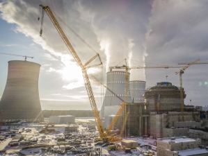 На стройплощадке Ленинградской АЭС возвели внутреннюю защитную оболочку реактора