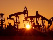ОПЕК+ примет решение об объемах добычи нефти на апрель