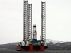 Буровая установка "Кольская" отправляется из Мурманска в Охотское море