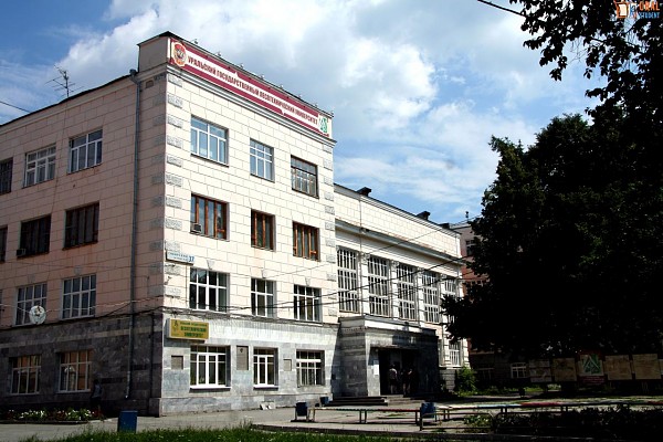В Екатеринбурге обесточены Лесотехническая академия, психбольница и жилой район
