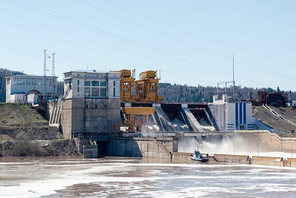Гидроэнергетики Башкирии завершили капремонт гидроагрегата № 3 Павловской ГЭС к паводку