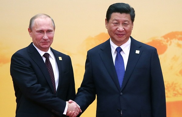 В Китае Путин говорил об азиатском электроэнергетическом кольце, Ямал-СПГ и ценах на нефть