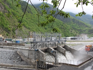 На Эзминской ГЭС построен зимний обводной канал