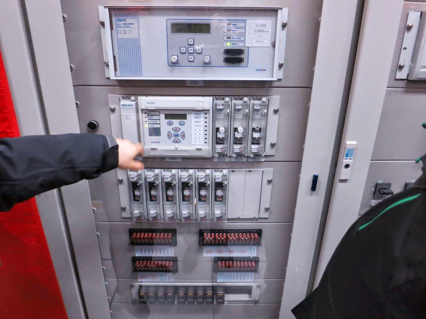 В «Карачаево-Черкесскэнерго» завершили модернизацию устройств РЗА на подстанции «Усть-Джегута»