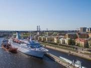 «Роснефть» обеспечила бункеровку круизного судна Astor в Санкт-Петербурге