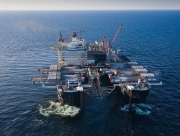 Судно Solitaire уложит около 100 км газопровода «Северный поток ‑ 2» в российских водах