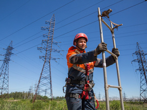 «Ленэнерго» проверило свыше шести тысяч единиц электросетевого оборудования