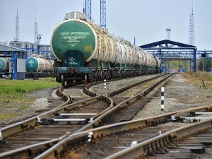 Омский НПЗ строит современную установку налива нефтепродуктов
