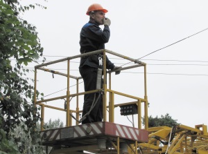 «Прионежская сетевая компания» ведет масштабный ремонт ЛЭП в Питкяранте