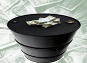 Цены на нефть значительно снизились из-за роста предложения сырья на рынке