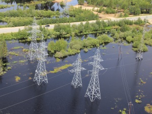 Амурские электрические сети дважды в день проверяют состояние подтопленных опор ЛЭП