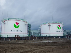 «Башнефть» приобретает контрольный пакет акций завода катализаторов в Стерлитамаке