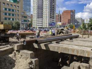 Ремонты теплосетей в Новосибирске синхронизированы с проектом «Безопасные и качественные дороги»