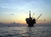 «Роснефть» скупает активы и ищет партнеров на южном шельфе Черного моря