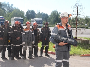 Бригада шахты ЕВРАЗа «Ерунаковская-VIII» добыла миллионную тонну угля
