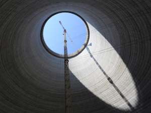 «Титан-2» строит башенную испарительную градирню на втором энергоблоке ЛАЭС