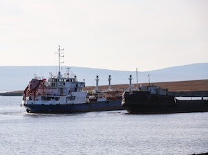 «Сахаэнерго» в сезон навигации доставило топливо в северные и арктические районов Якутии