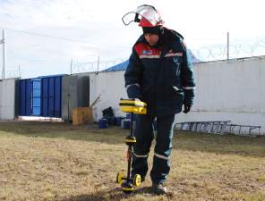 Сотрудники «Оренбургэнерго» отработали навыки безопасной работы с трассопоисковыми приборами