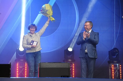 Работники Белоярской АЭС получили 14 правительственных наград в честь 75-летия атомной промышленности