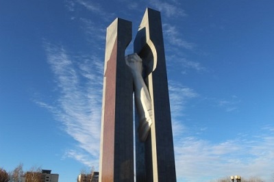 10 сотрудников «Оренбургэнерго» стали соучастниками открытия памятника воинам-интернационалистам