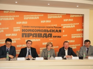 Топ-менеджеры «Сетевой компании» приняли участие в «горячей линии» «Комсомольской правды»