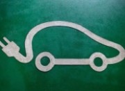 МОЭСК заявила о необходимости установки специальных дорожных знаков для электромобилей