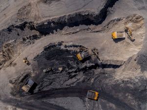 За ноябрь на Эльгинском угольном месторождении добыли миллион тонн угля