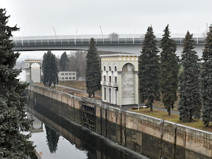 На Канале имени Москвы реконструируют гидроузел №2