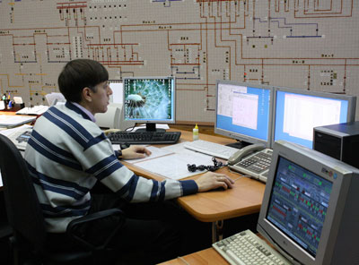 «Псковэнерго» устанавливает новое телемеханическое оборудование