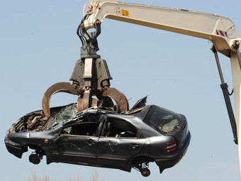 Минпромторг назвал стоимость утилизации автомобилей для владельцев