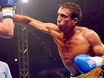 Претендент на титул чемпиона мира по боксу попался на допинге
