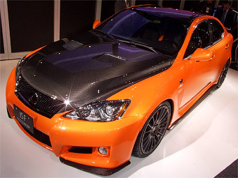 Седан Lexus IS-F превратили в карбоновый автомобиль для трек-дней