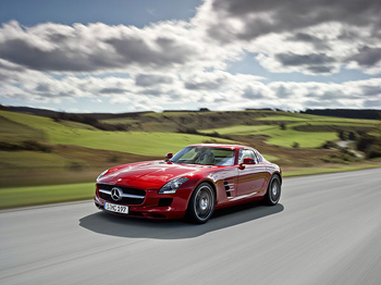 Mercedes объявил российскую цену на суперкар SLS AMG