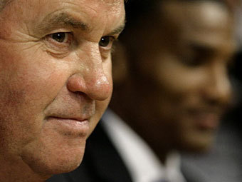 Хиддинк принял предложение 