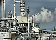 Энергетики обеспечили электроэнергией строительство Яйского НПЗ